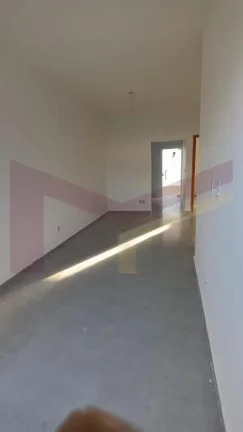 Imagem Casa 2/4 sendo 1 suite no Sim