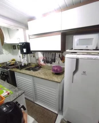 Imagem Casa em condomínio a venda de 1 quarto - Algodoal - Cabo Frio