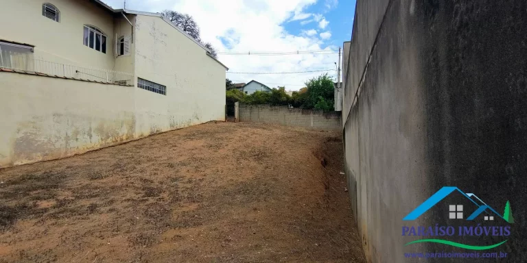 Imagem Oportunidade Única: Terreno no Centro de Paraisópolis