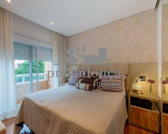 Imagem Apartamento a venda na Água Branca com 3 suítes e 4 vagas, 178m²