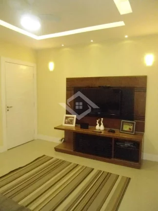 Imagem Casa 4 quartos, área gourmet, piscina. Próx ao West Shopping - Campo Grande