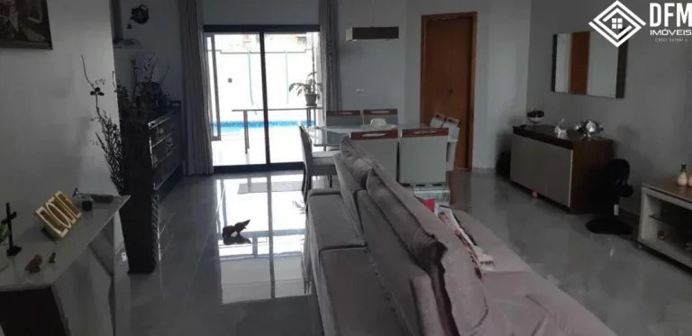 Imagem Casa em Condomínio com 3 Dormitorio(s) localizado(a) no bairro Cezar de Souza em Mogi das Cruzes / São Paulo Ref.:DE0078