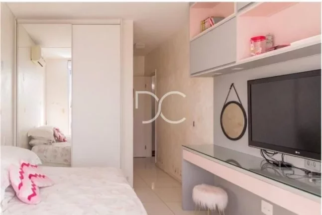 Imagem Ibiti Royal Park - Venda Sobrado | AC 378m² | AT 360m² | 5 Dorm | 3 Suítes | 5 Ban | 4 Vagas