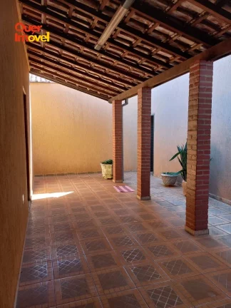 Imagem Imperdível oportunidade de casa à venda em Ribeirão Preto-SP, bairro Parque Residencial Cândido Portinari: 3 quartos, 2 salas, 2 banheiros, 4 vagas de garagem e 290m²!