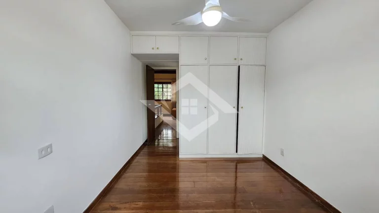Imagem Casa de Luxo na Barra da Tijuca – Santa Mônica Classic – 4 Quartos, Piscina