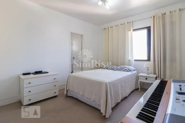 Imagem Apartamento à venda com 258m², 4 quartos e 3 vagas- Alphaville Industrial-Barueri/SP