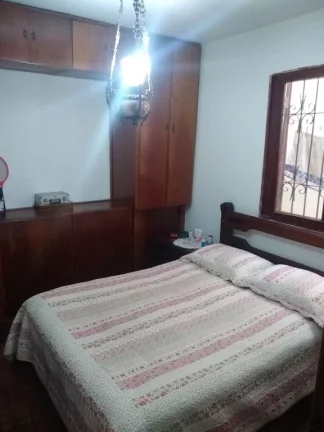 Imagem Casa Em Rua Tranquila No Parque Continental