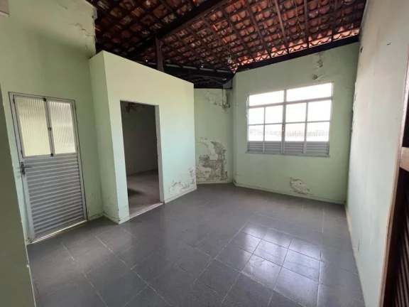 Imagem Casa à venda no Bairro Salgado Filho - Espaçosa e Aconchegante!