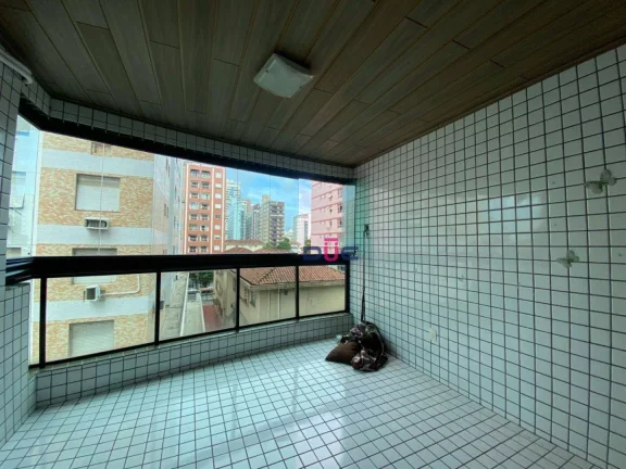 Imagem Apartamento com 3 dormitórios à venda, 134 m² por R$ 950.000,00 - Pompéia - Santos/SP