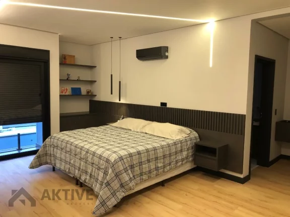 Imagem Casa de Condomínio em Granja Viana - Cotia