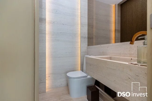 Imagem Com projeto da renomada arquiteta Fernanda Negrelli, esse apartamento de 229m2 imprime de forma harm...