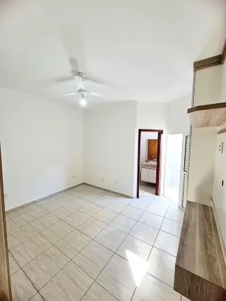 Imagem VENDE-SE CASA NO PARQUE UNIVERSITARIO PROXIMO AO LADO DA AVENIDA DOS CONDOMINIOS - Excelente casa em ótima localização no bairro - Terreno 198 metro