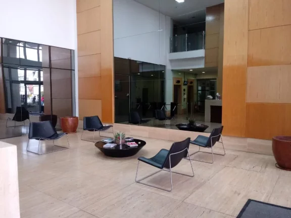 Imagem Conjunto Comercial na Silva Bueno
