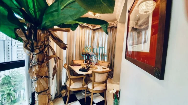 Imagem Cobertura Duplex à Venda em Moema - São Paulo - SP.
