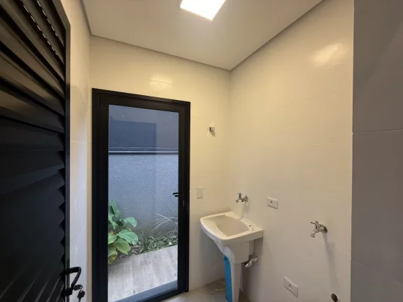 Imagem Casa à Venda Villas do Jaguarí Piscina e Janelas Automáticas