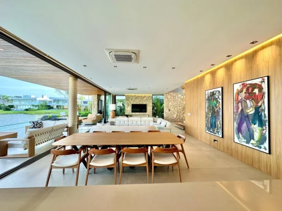 Imagem Casa em Condominio 6 Dormitórios - Bairro --