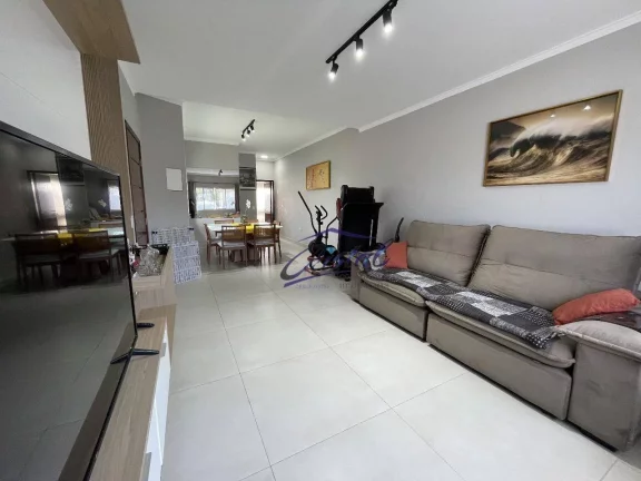 Imagem Casa com 3 quartos (1 suíte) à venda, 90 m² - Refúgio Cantagalo - Jardim da Glória - Granja Viana - Cotia/SP
