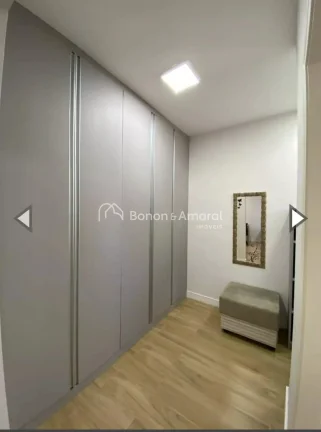 Imagem Casa reformada e pronta para morar em Vinhedo!

Uma casa que surpreende pela praticidade e pelo cuid...
