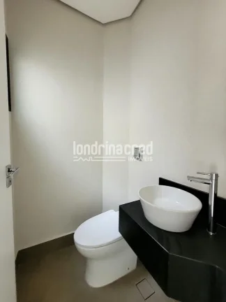 Imagem Casa Nova no Condomínio Tangará – Parque Tauá, Londrina: 3 suítes, área gourmet, quintal amplo, alto padrão e lazer completo na Zona Sul!