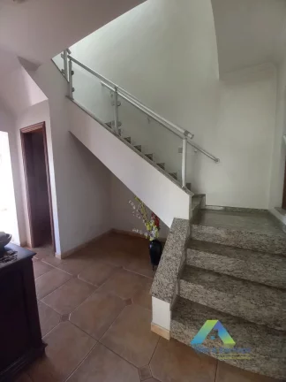 Imagem Sobrado a venda com 04 quartos - 290m²- Vila Mariana