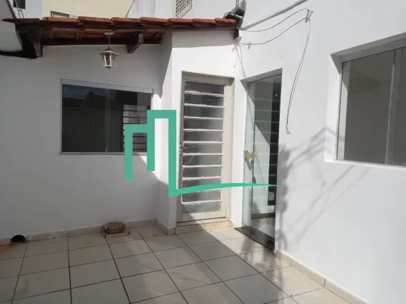 Imagem IMÓVEL NO CENTRO À VENDA RESIDENCIAL/COMERCIAL