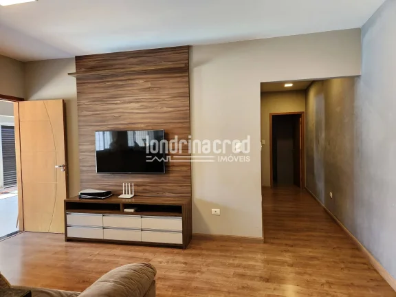 Imagem Casa no Granville Parque Residencial: 2 quartos, 2 banheiros, 6 vagas, 170m², terreno de 525m², piscina, área gourmet e acabamento de qualidade.