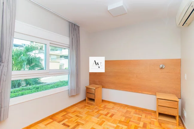 Imagem Apartamento à venda no bairro Moinhos de Vento - Porto Alegre/RS