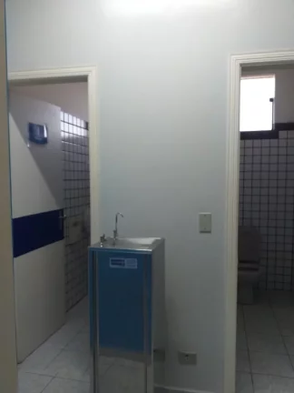 Imagem Prédio Comercial de Alto Padrão na Assunção, São Bernardo do Campo-SP: 8 banheiros, 2 vagas, 665m² - Venda ou Locação!