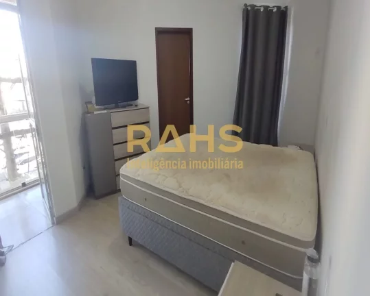 Imagem Apartamento 1 suíte mais 3 quartos no Centro em Joinville - SC por R$480.000,00. Conta com uma exce...