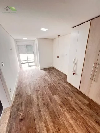 Imagem Casa de Condomínio com 3 Quartos à Venda, 205 m²