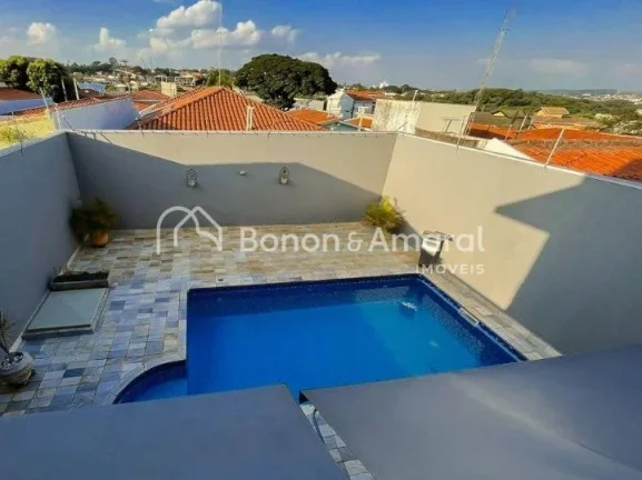 Imagem Casa com 3 Quartos e 4 banheiros à Venda, 250 m² por R$ 1.600.000