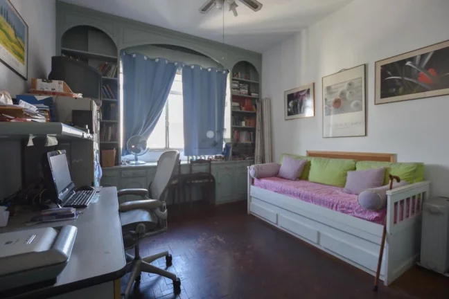 Imagem Apartamento Avenida Angélica com 3 dormitórios (1 suíte) e 2 vagas, andar alto