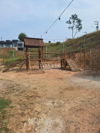 Imagem Vale dos Lagos | 3 Dorms (1 Suíte) | 6 Vagas | 399 m²