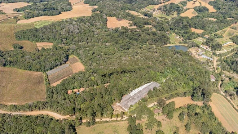 Imagem Chácara no Ferraria - Passaúna
