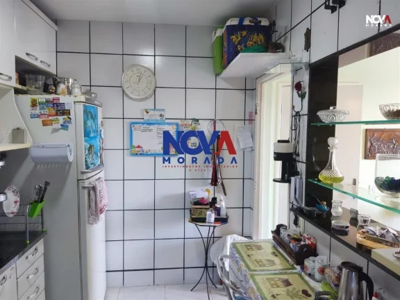 Imagem Excelente apartamento 2 quartos em Gaivotas. Excelente localização, avenida asfaltado, ônibus na ...