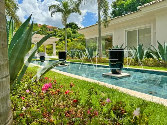 Imagem Linda casa com arquitetura clássica à venda na Fazenda da Grama em Itupeva