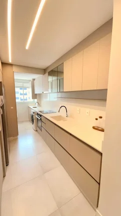 Imagem Apartamento 3 dormitórios sendo 1 suíte e vaga de garagem dupla - Kobrasol, São José/SC