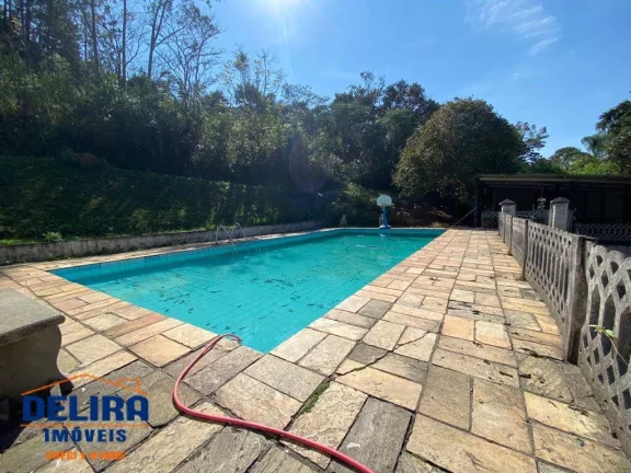 Imagem Sítio à venda com piscina,2 casas com um ótimo espaço.