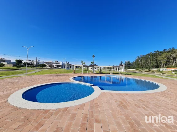 Imagem Casa 03 dormitórios com 02 vagas de Garagem para venda no Condomínio Fechado Vil