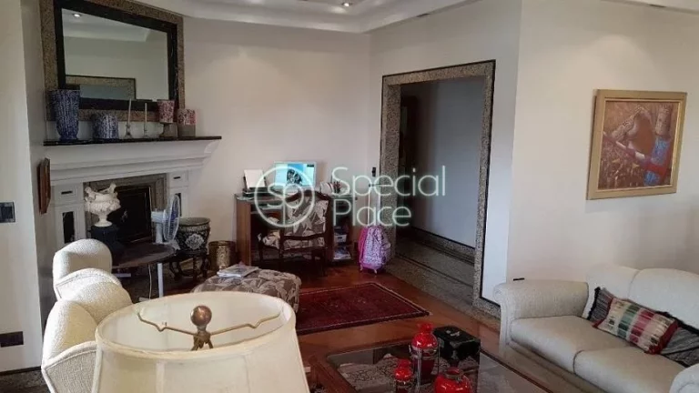 Imagem Cobertura com vista definitiva para a Z1 zona residencial de Moema. No piso superior, possui lazer c...