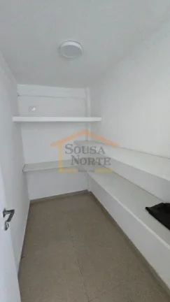 Imagem Apartamento com 166m² de área total. Possui 3 dormitórios, sendo 1 suite, sala, cozinha, banheiro...