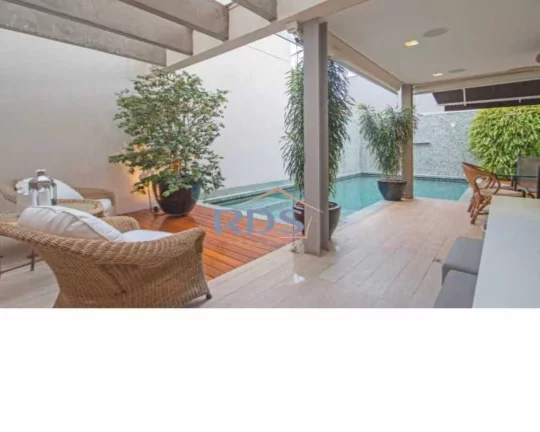 Imagem Casa em Condomínio - Sobrado / Residencial / Campo Belo