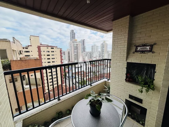 Imagem Apartamento à venda 3 dormitórios,2 suítes e 2 vagas demarcadas - Pompéia / Santos