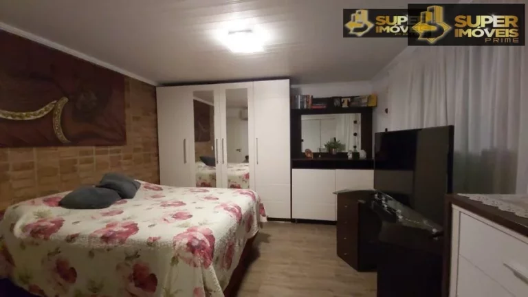 Imagem Casa Padrão para Venda em Três Vendas Pelotas-RS - 2313