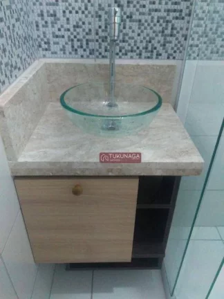 Imagem Linda cobertura em Guarulhos, com 2 dormitórios, sala com sacada, 2 banheiros, cozinha espaçosa com planejado e balcão americano de granito e uma área