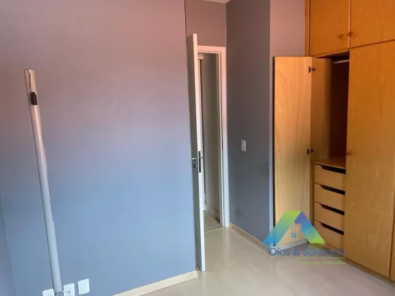 Imagem Sobrado com 3 Quartos e 3 banheiros à Venda, 120 m²