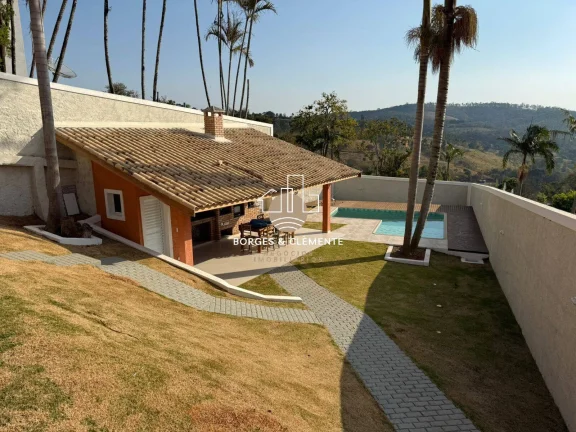 Imagem Casa à Venda na Região da Pedra Vermelha – Divisa de Mairiporã com Atibaia