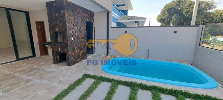 Imagem CASA COM 3 DORMITÓRIOS EM IPANEMA