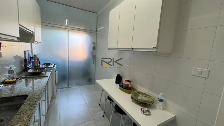 Imagem APARTAMENTO NA BARRA DA LAGOA COM 2 DORMITÓRIOS,2 BANHEIROS,SALA 2 AMBIENTES