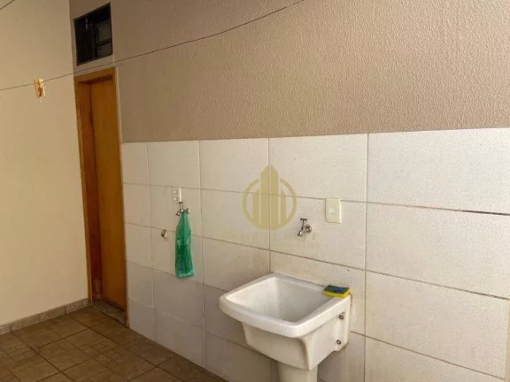 Imagem Casa com 3 dormitórios à venda, 90 m² por R$ 370.000 - Jardim Piratininga - Ribeirão Preto/SP